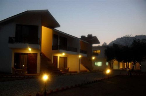 Leisure Vacations Myrica Resort Dhikuli Exterior photo